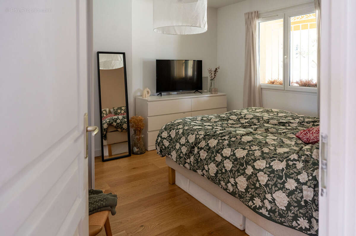 Appartement à MARSEILLE-11E