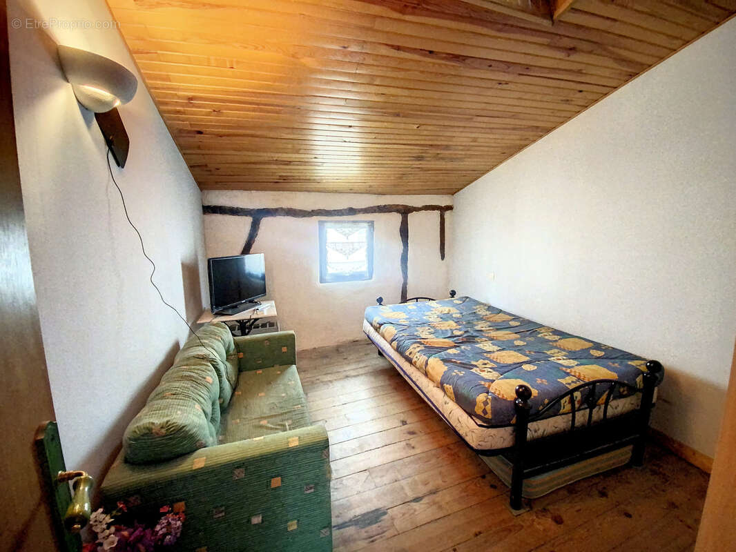 Commerce à SAINT-GIRONS