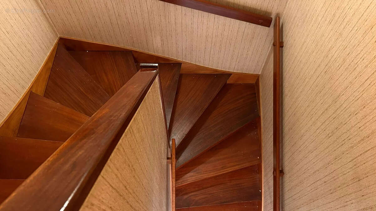 Maison à SAINT-MARCEL