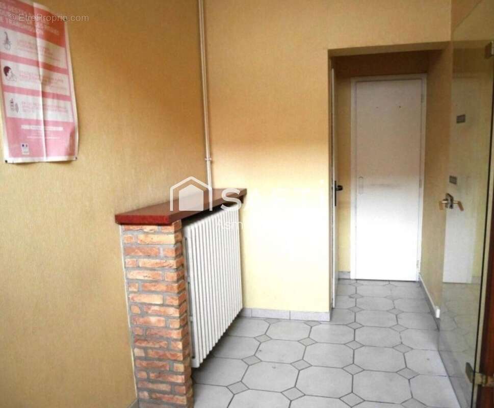 Photo 8 - Commerce à HENIN-BEAUMONT