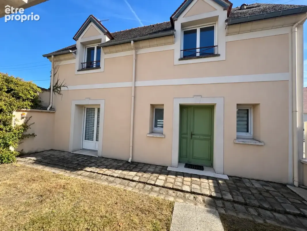 Photo Maison à Rambouillet au prix de 253 000€