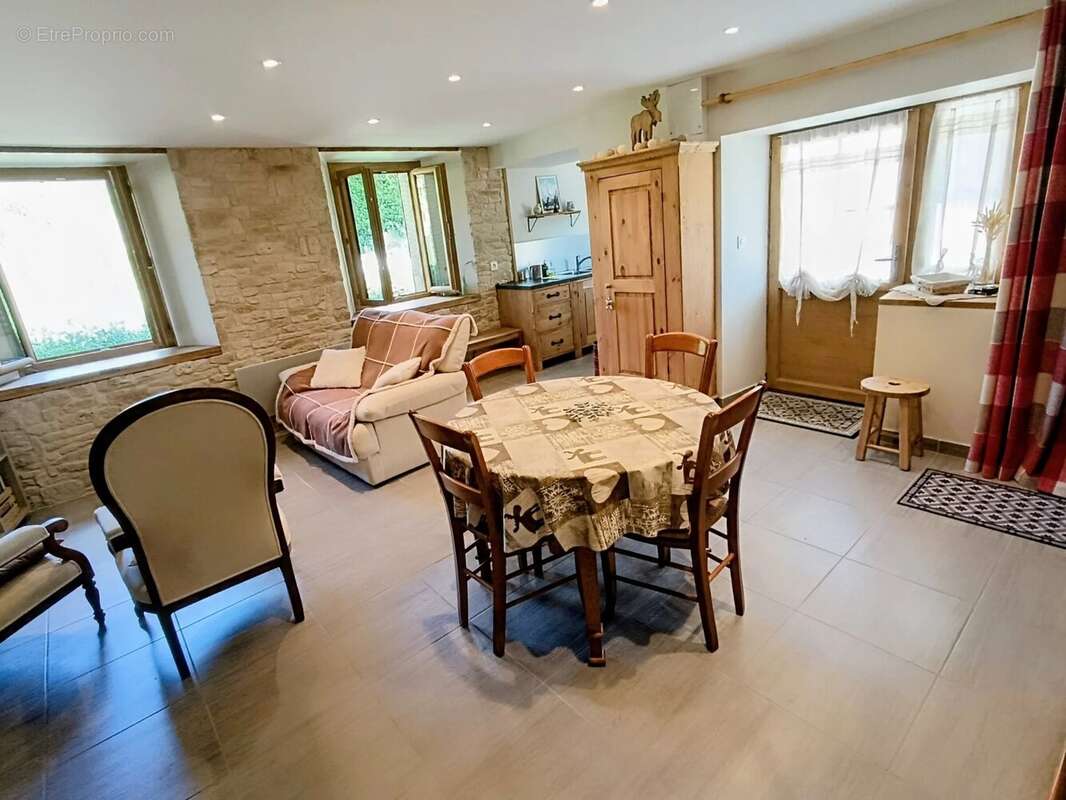 Corrençon en Vercors : Bel appartement T3 duplex ,avec jardin et cave . - photo 15