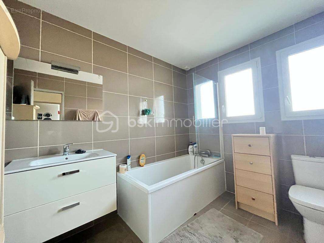 Maison à LE LOROUX-BOTTEREAU