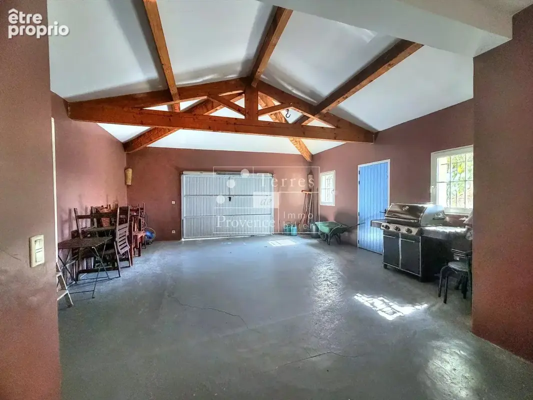LORGUES – Élégante bastide provençale sur 4 000 m² avec piscine - photo 30
