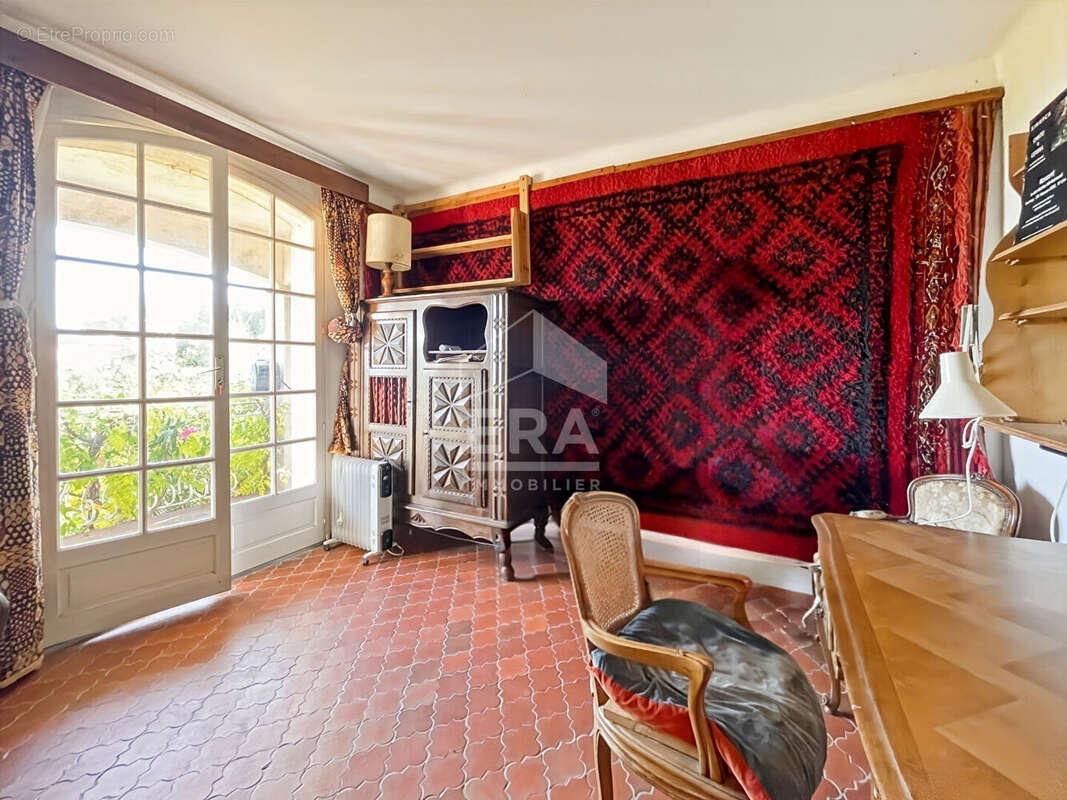 Maison à SAUSSET-LES-PINS