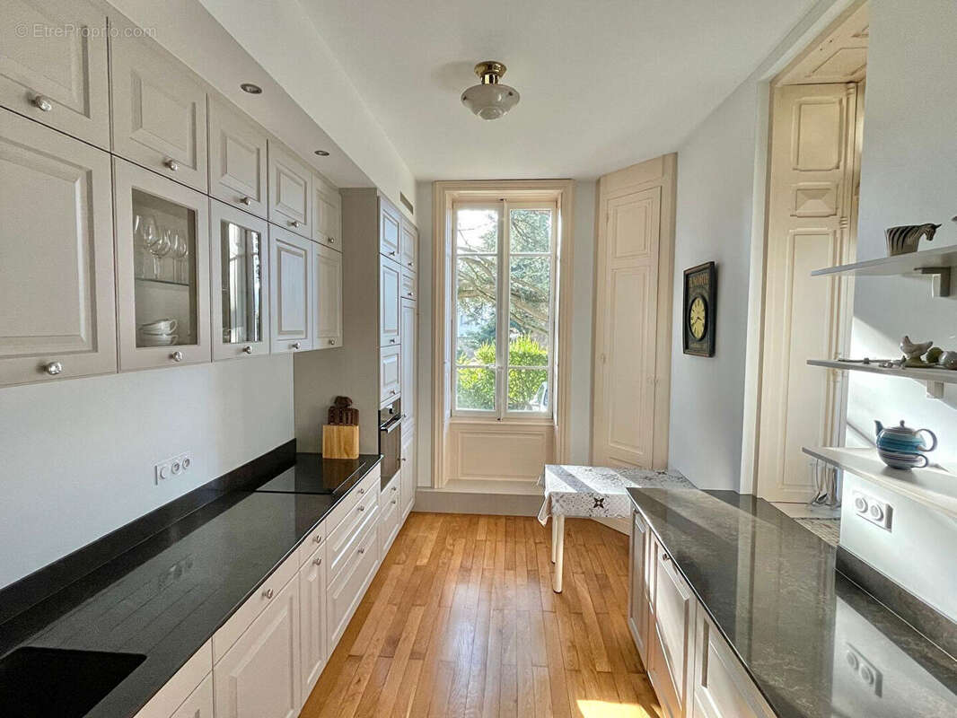 Appartement à LA TOUR-DU-PIN