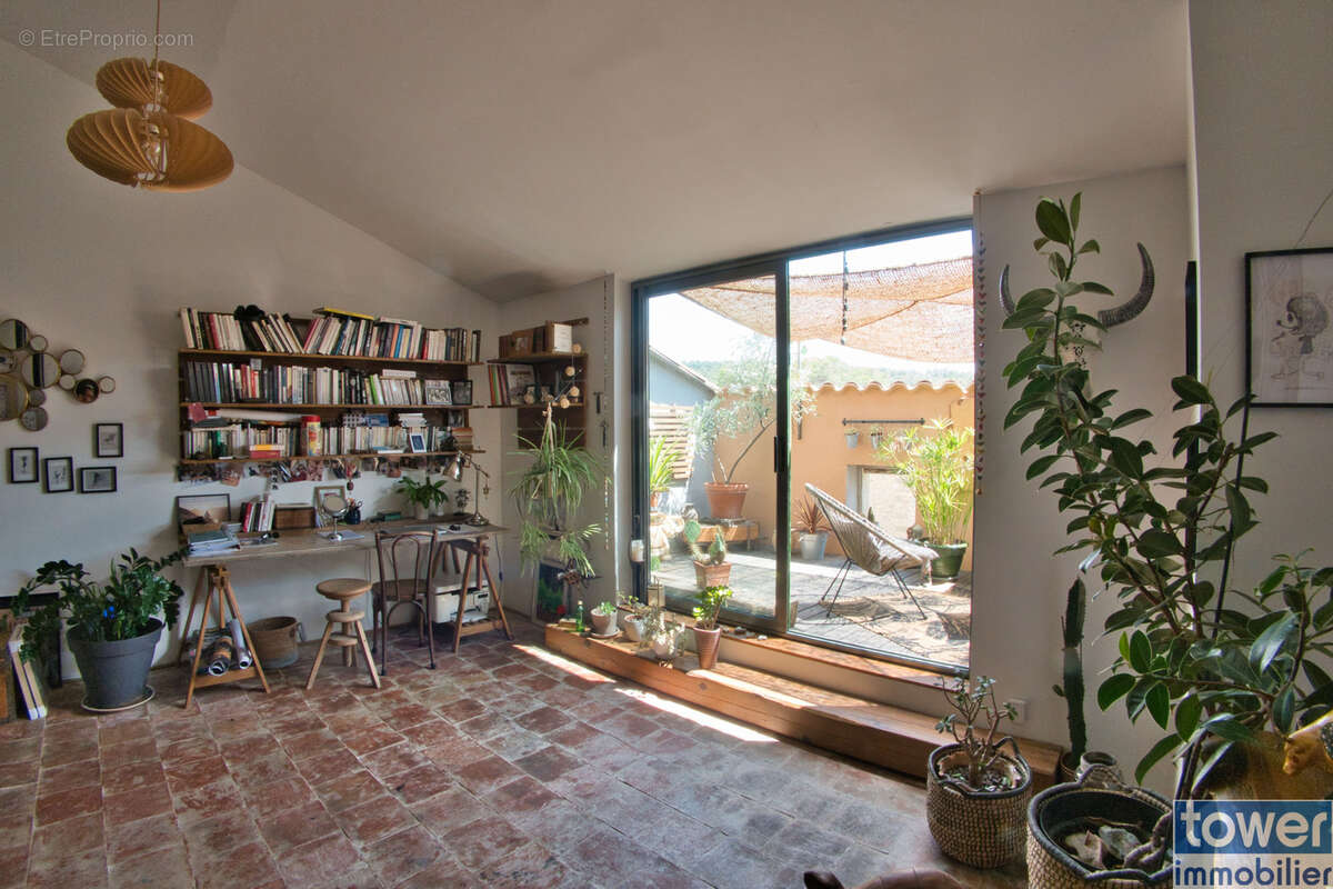 Maison à TOUROUZELLE