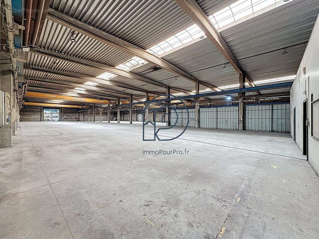 Commerce à SAINT-AMAND-LES-EAUX