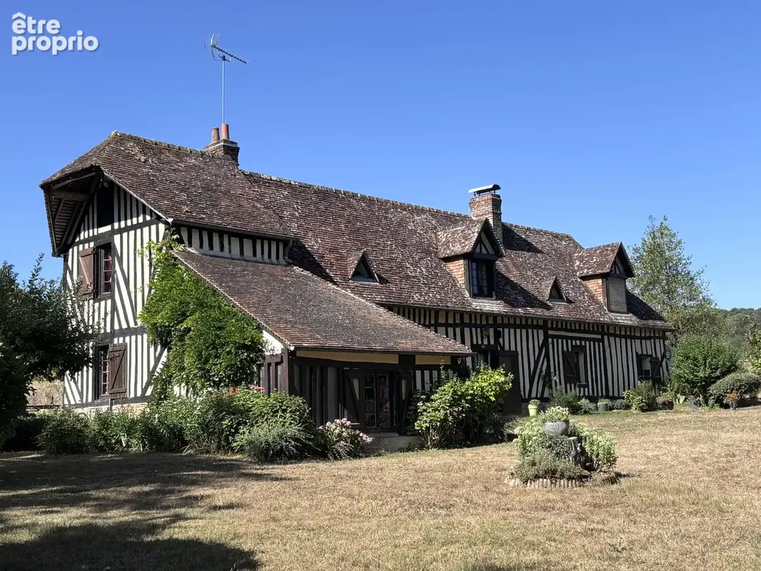 Une propriété normande sur un magnifique parc au coeur des vallées du sud Pays d'Auge... - photo 2
