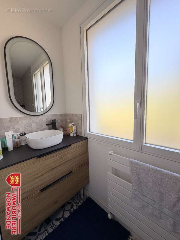 Maison de plain pied - calme - 3 200 m² de terrain - photo 10