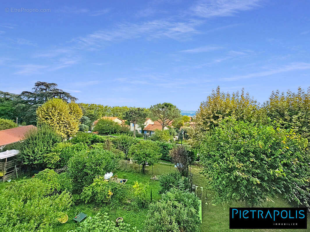 Appartement à SAINT-GERMAIN-AU-MONT-D&#039;OR