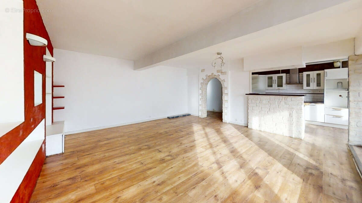 Appartement à SAINT-ETIENNE