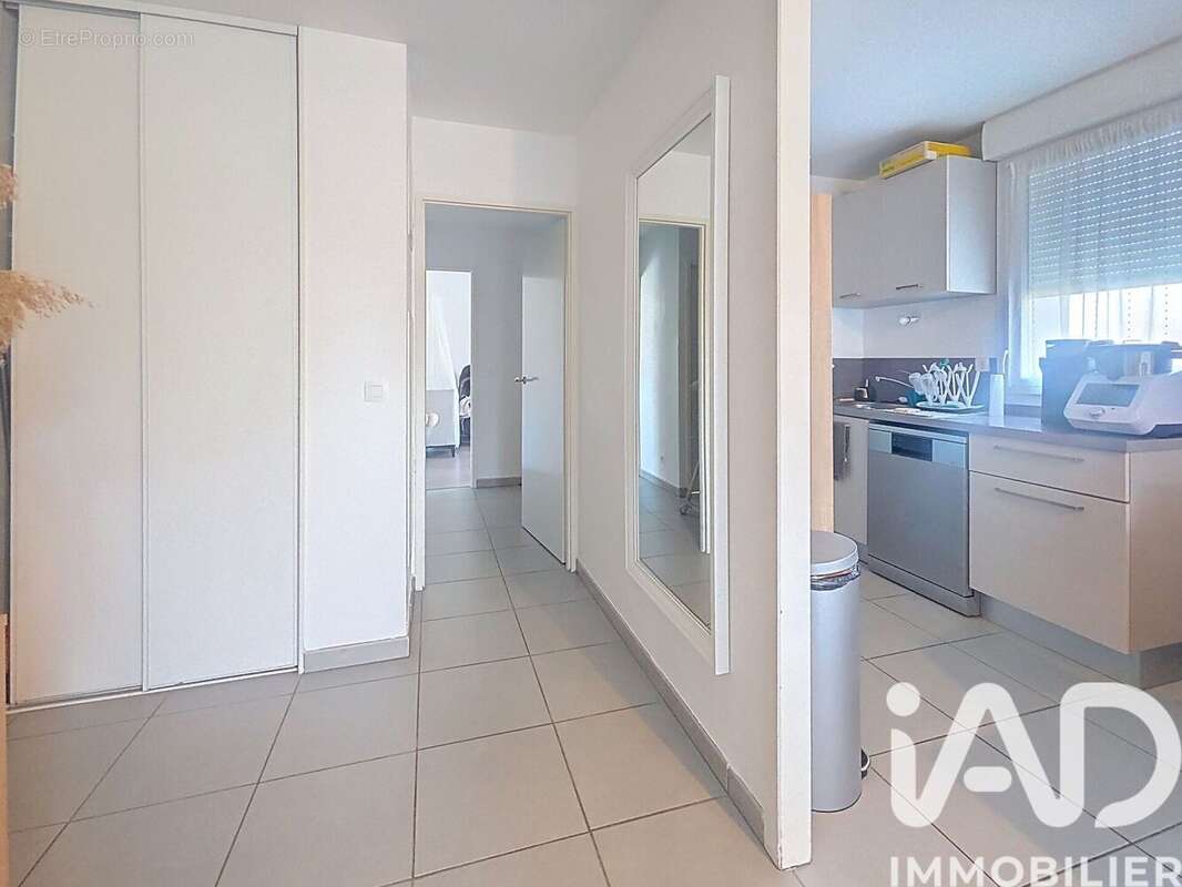 Photo 8 - Appartement à VIRY