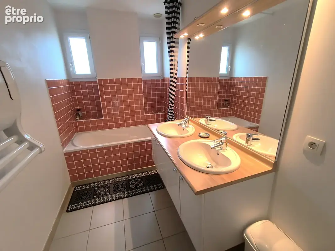 Appartement avec terrasse et stationnement - photo 3