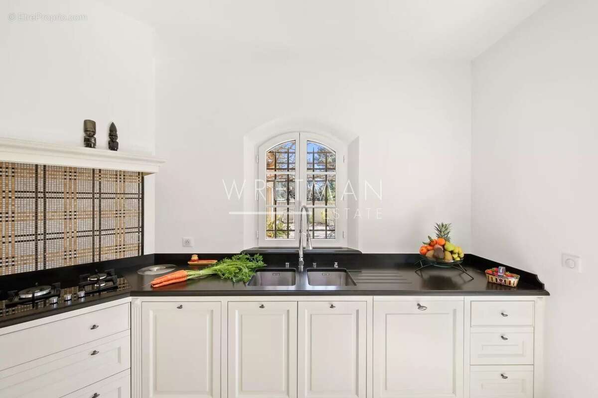 Maison à TRANS-EN-PROVENCE