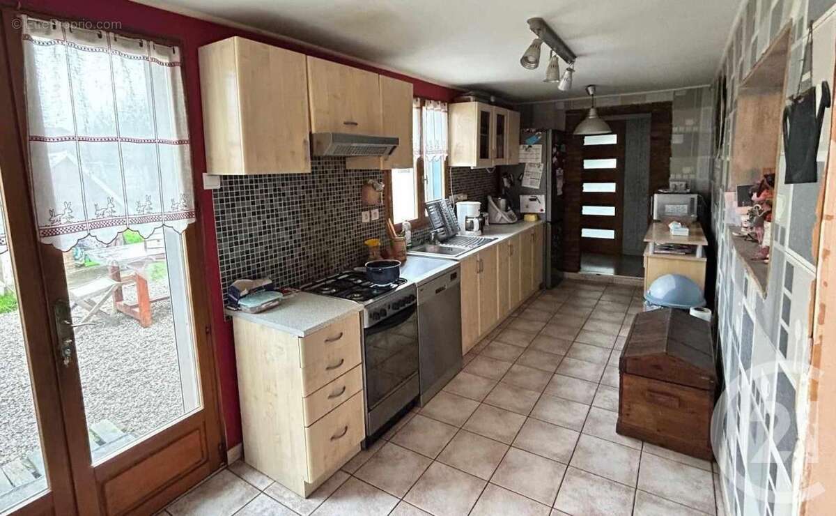 Maison à AUBIN-SAINT-VAAST