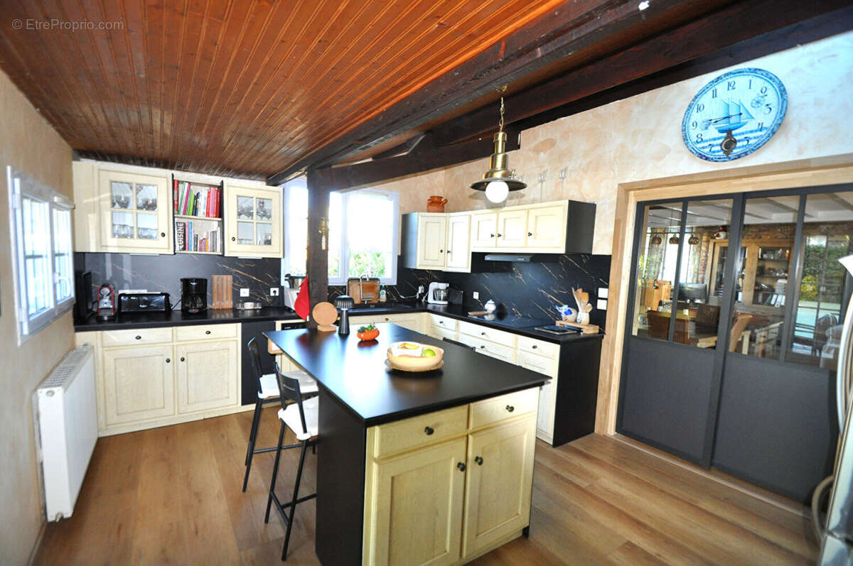 Maison à ROUANS
