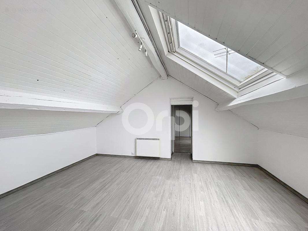 Appartement à LIANCOURT