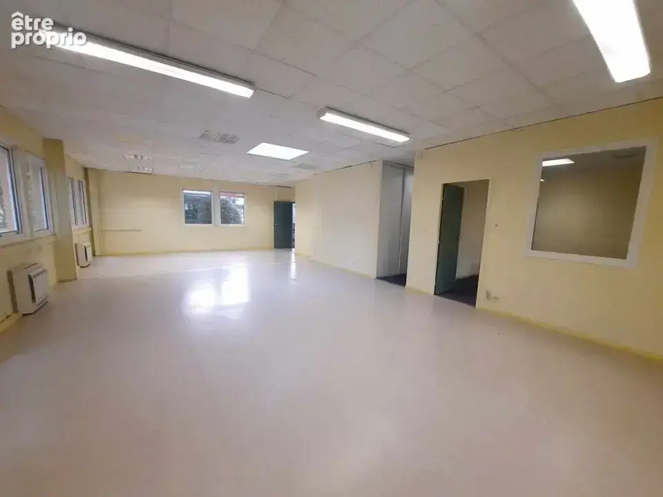 Commerce 180 m² à vendre à Avignon (84000) - photo 5