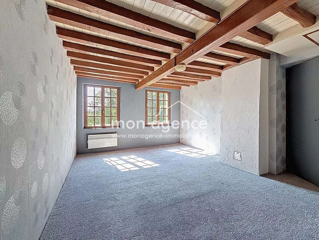 Maison à LES AUTHIEUX-SUR-LE-PORT-SAINT-OUEN