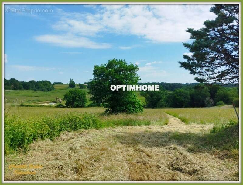 Maison à LA GENETOUZE