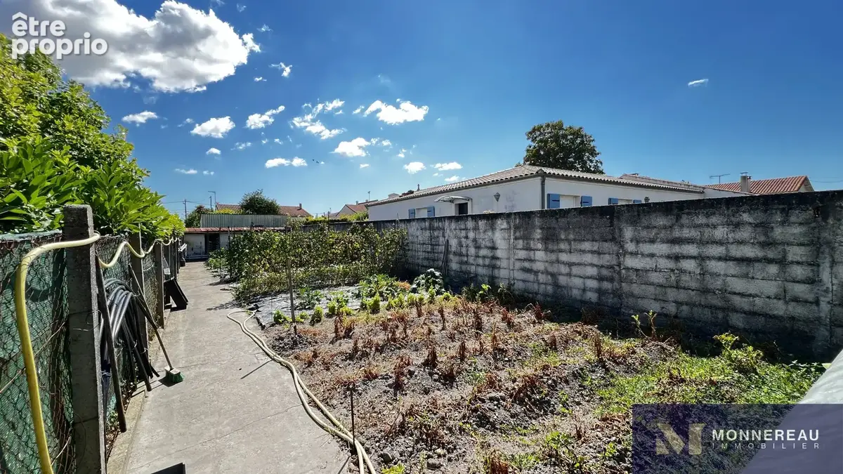 Maison 5 pièces semussac quartier trignac avec grand sous-sol - photo 10