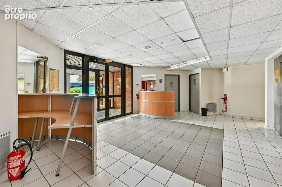 Commerce 330 m² à vendre à Goussainville (95190) - photo 7