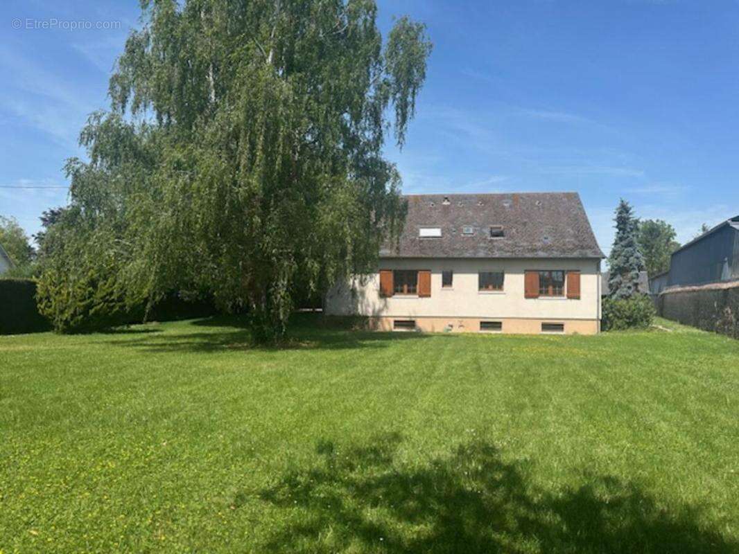 Maison à JANVILLE