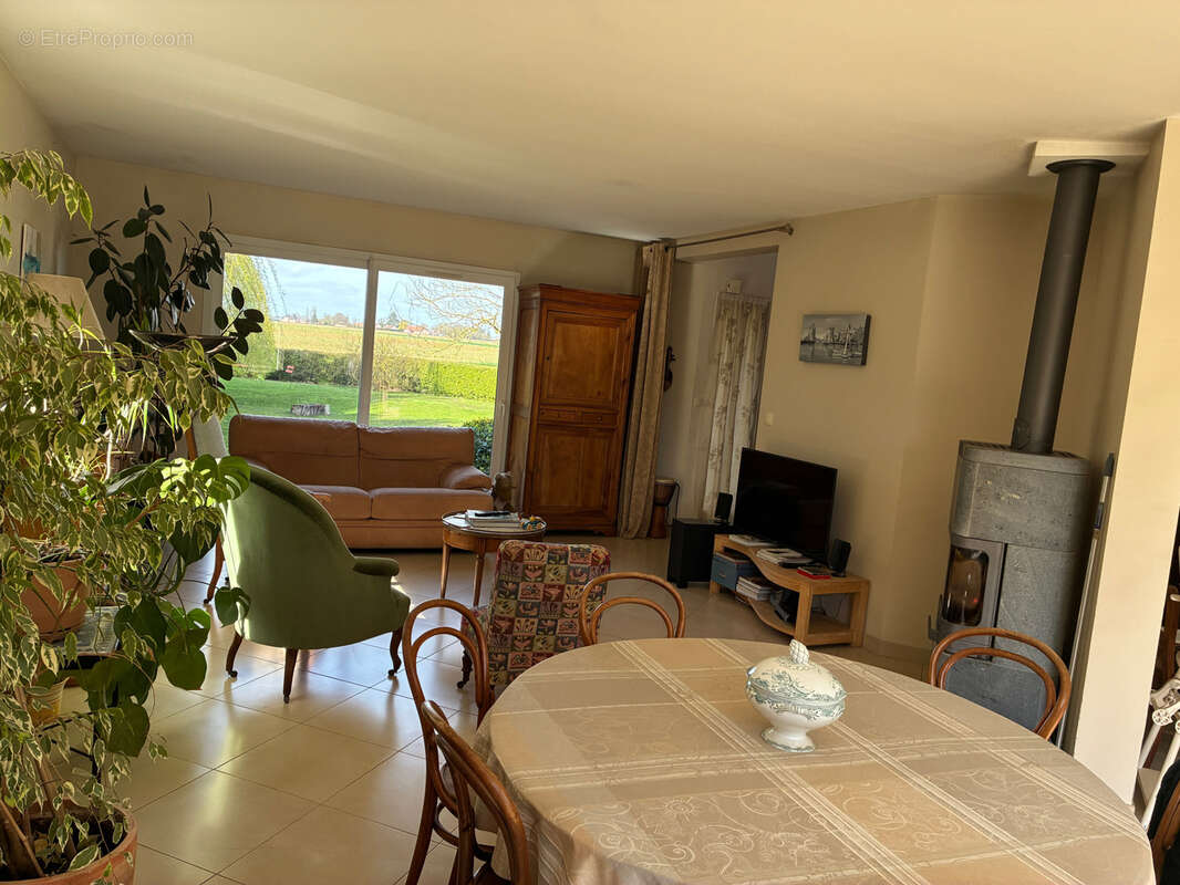 Maison à GOYENCOURT