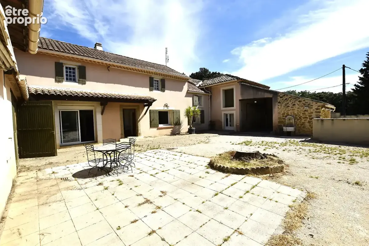 Maison 10 pièces 255 m² à vendre à Serignan-Du-Comtat (84830) - photo 7