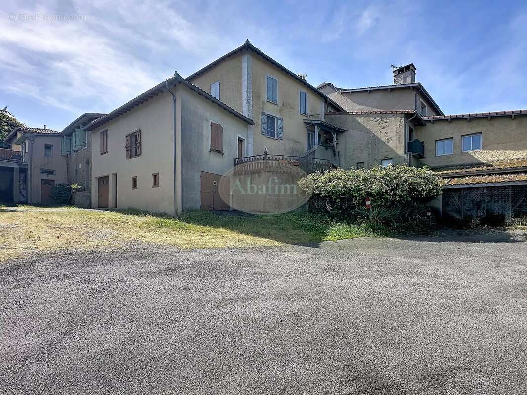 Appartement à GALAN