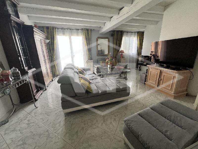 Maison à QUINCY-SOUS-SENART