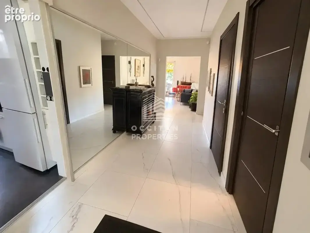 Villa 6 Pièces - Quartier Europe - Piscine - photo 12