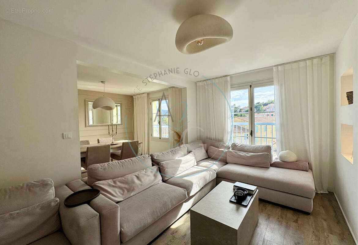 Appartement à COGOLIN