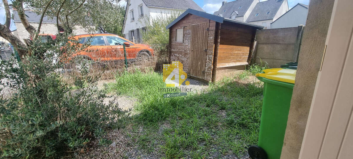 Maison à LA CHAPELLE-DES-MARAIS