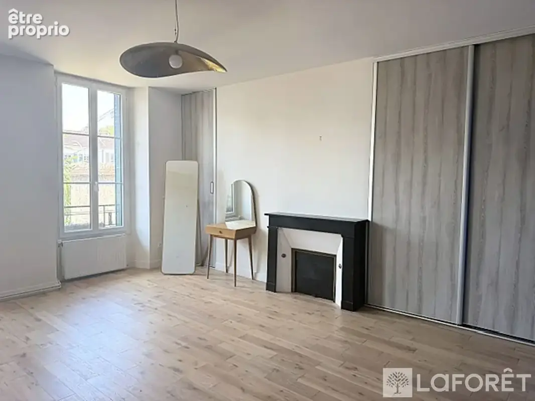 Rue St Honoré  Fontainebleau avec terrasse végétale - photo 9