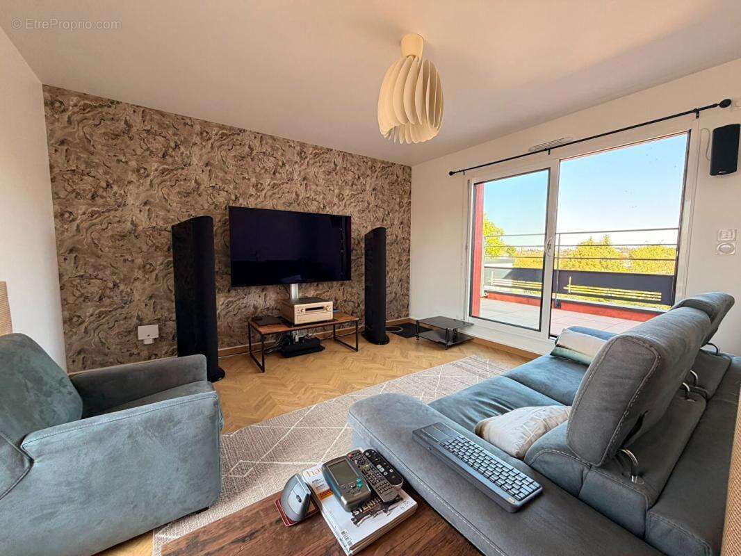 Maison contemporaine d'exception avec piscine couverte à Cholet - photo 12