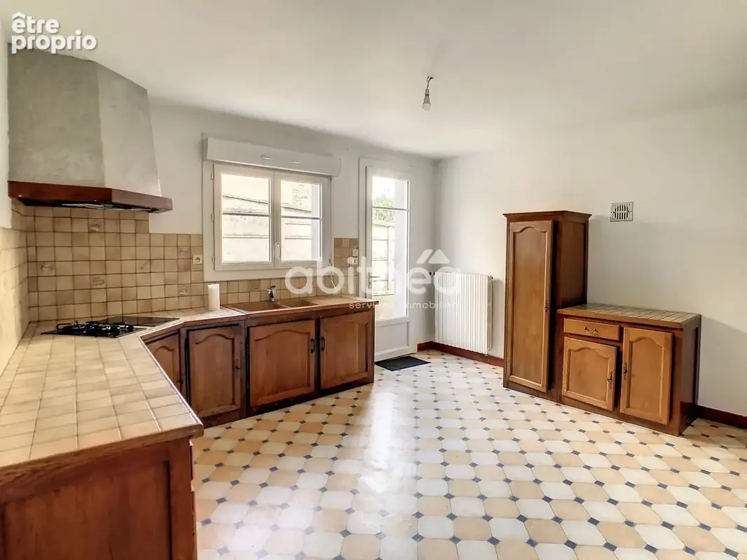  Maison de 135 m2  3 chambres à Massignac - photo 3