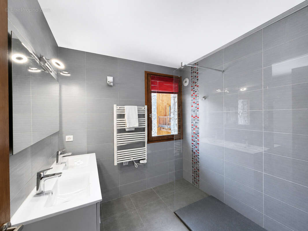 Ensemble Immobilier - Hameau de Saint Marcel - photo 11