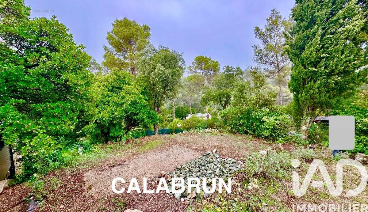 Photo 2 - Terrain à FREJUS