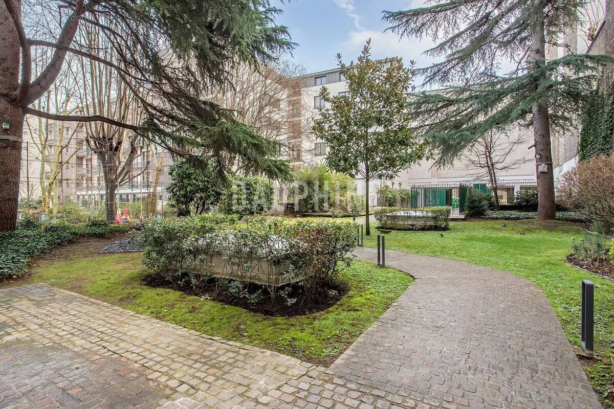 Appartement à PARIS-6E