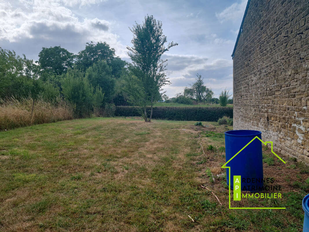 Grange 3 pièce 138m2 - photo 7