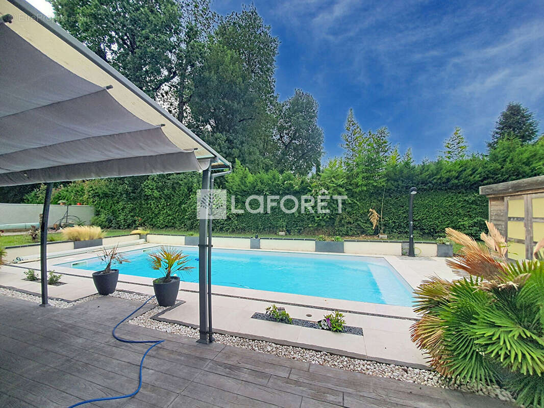 7 minutes au nord de Fronton, maison de type 4 ,garage attenant, piscine... - photo 3