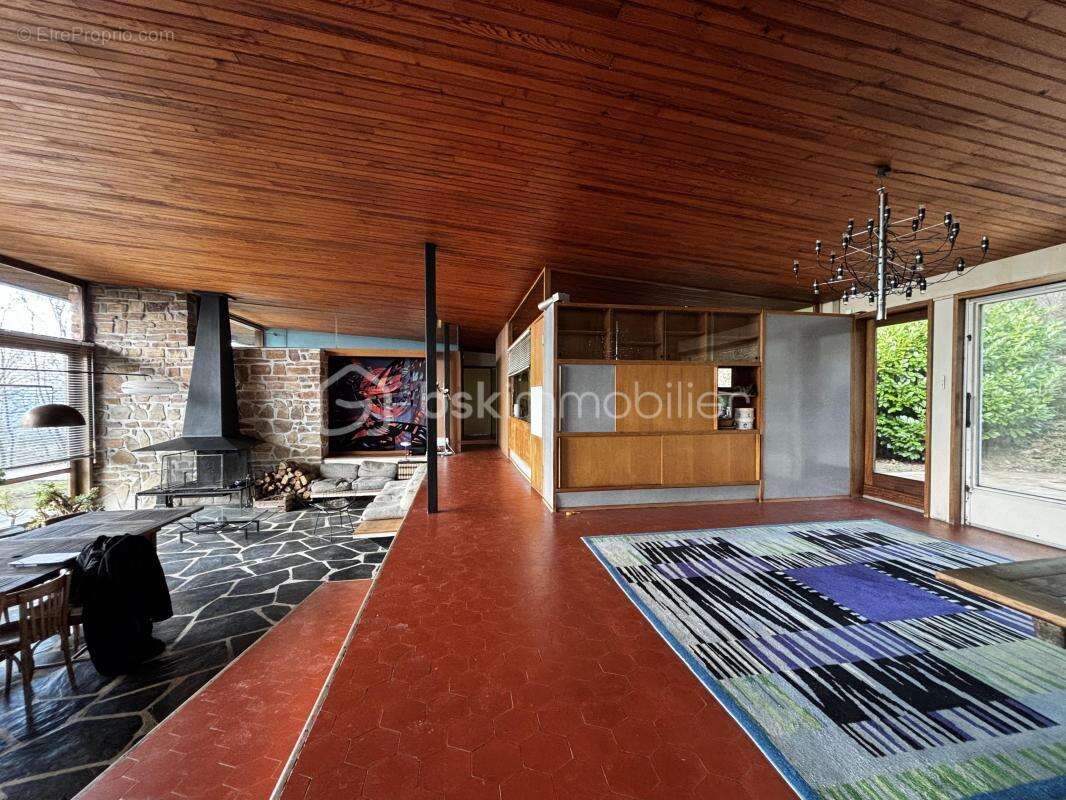 Maison à DOMMARTEMONT