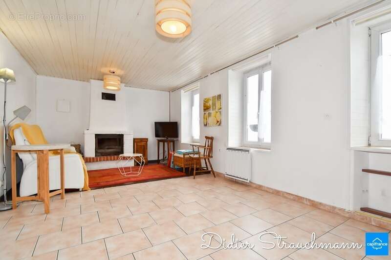 Maison à AIGREFEUILLE-D'AUNIS