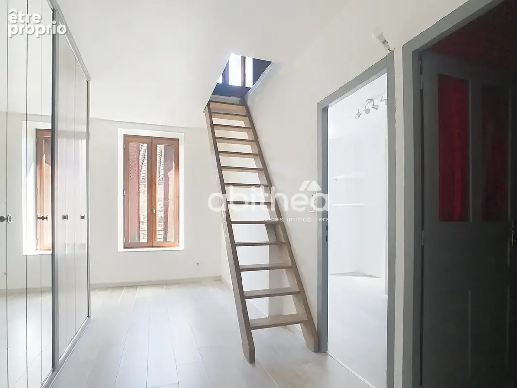  Maison de 135 m2  3 chambres à Massignac - photo 10