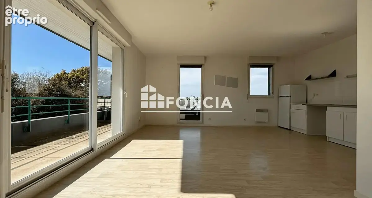 T2 avec balcon et 2 parkings - photo 2
