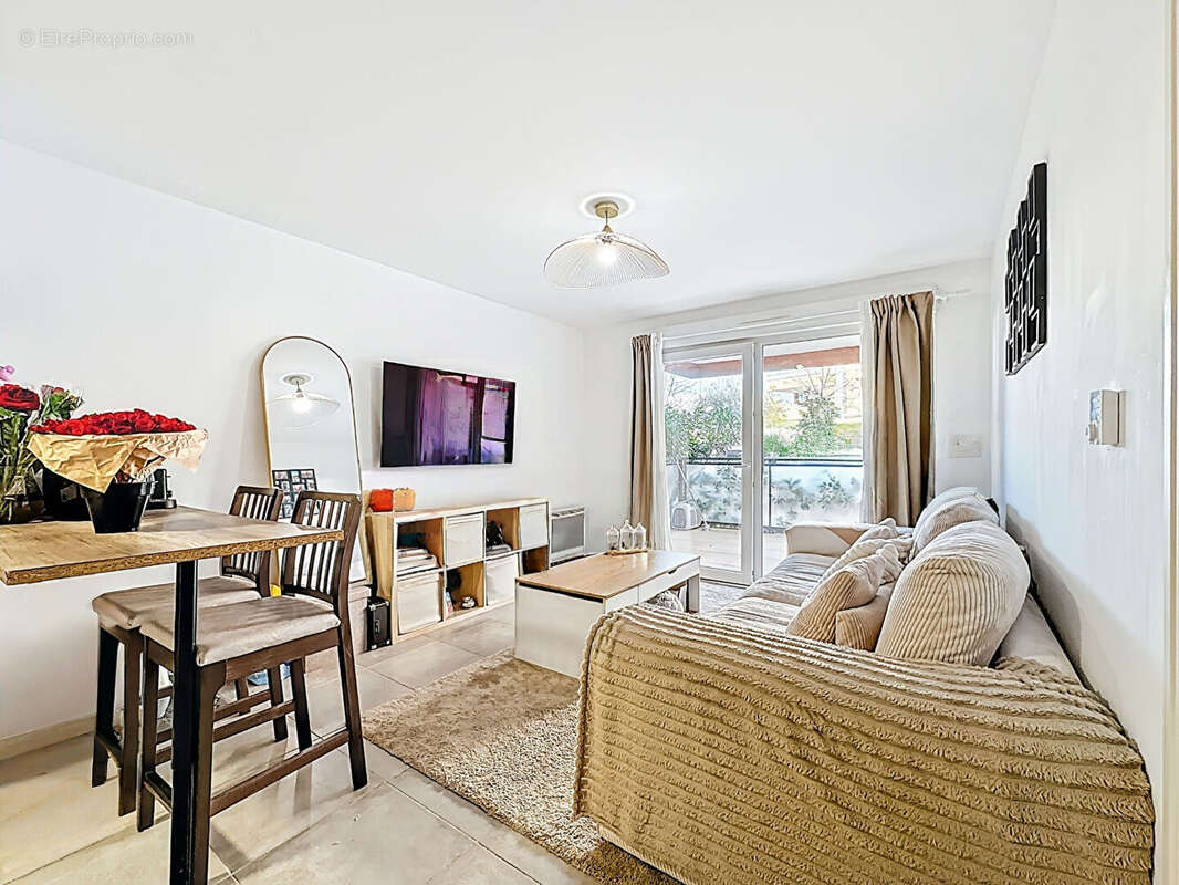 Appartement à MARSEILLE-13E