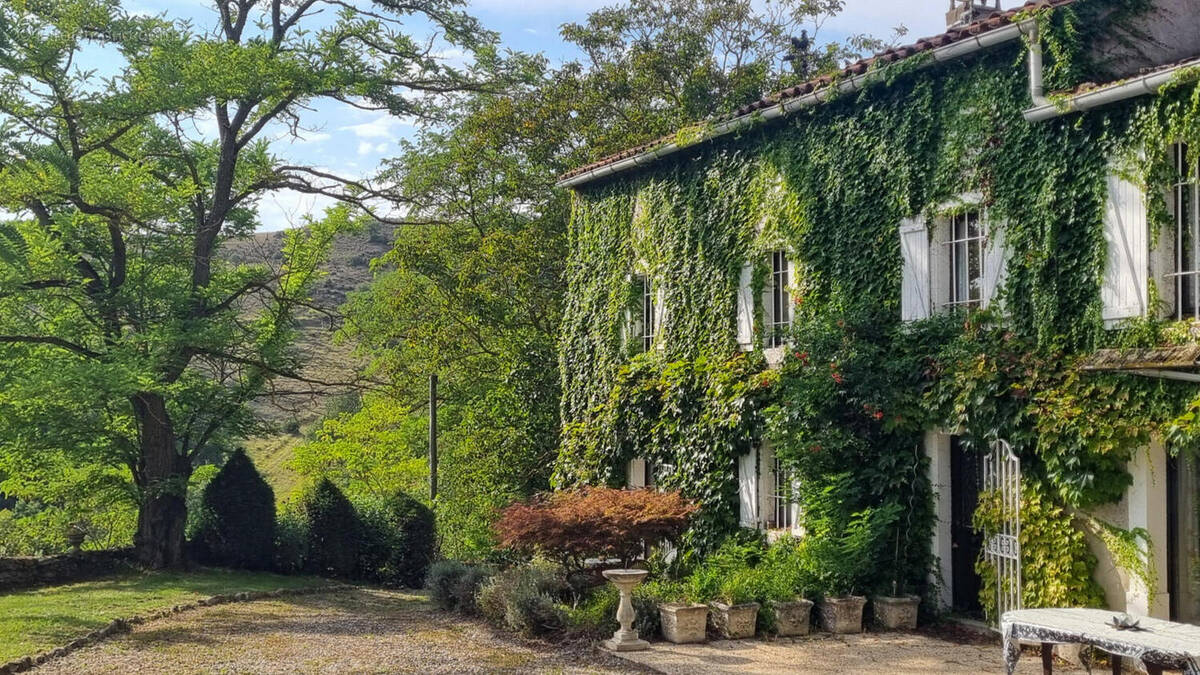 maison - Maison à PEYREFITTE-DU-RAZES