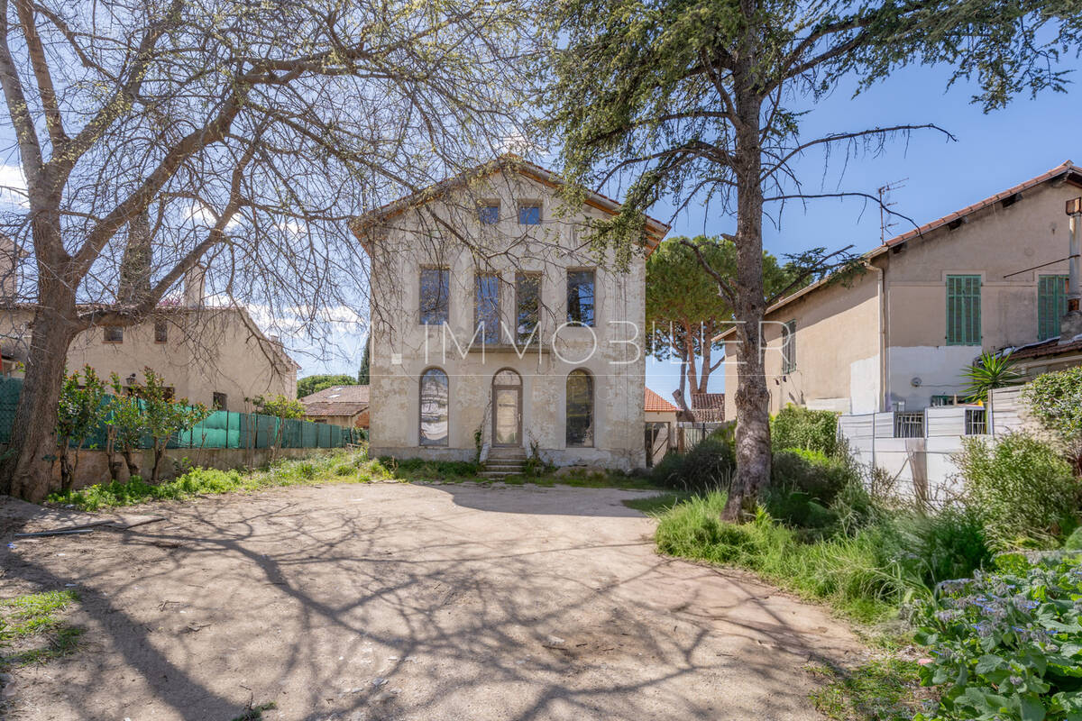 Maison à MARSEILLE-9E